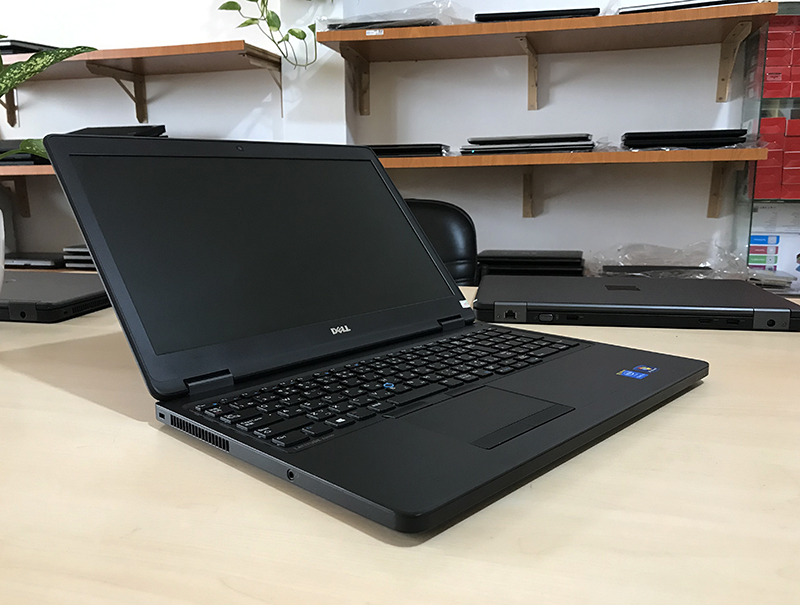 Laptop Dell Latitude E5550