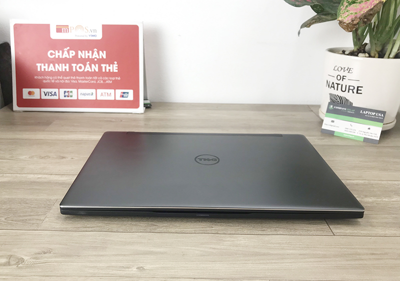 Dell Latitude E7370