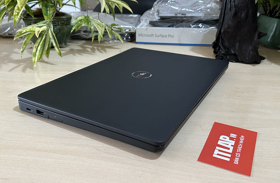 Dell Latitude  E5490