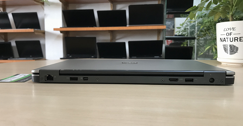 Dell Latitude E7440