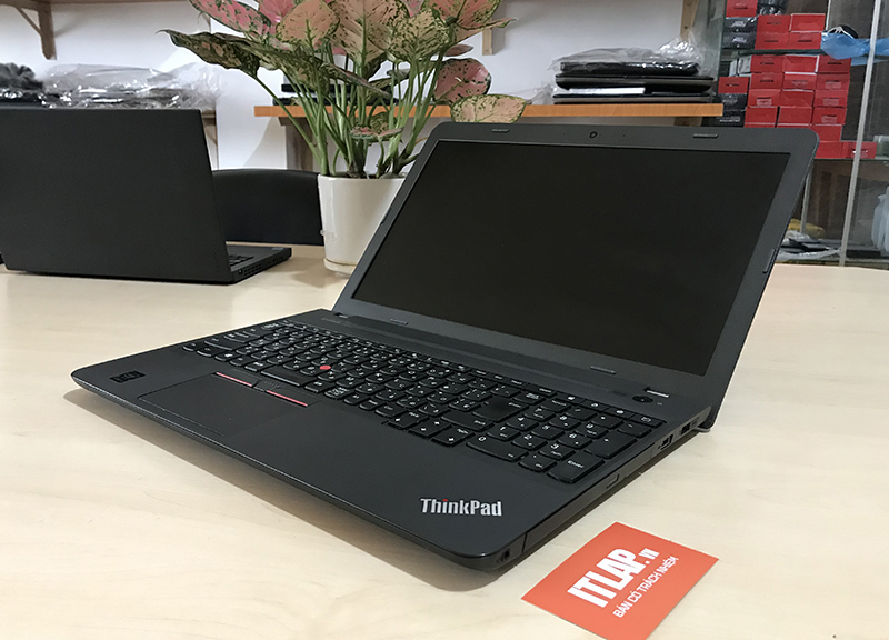 Lenovo ThinkPad Edge E550