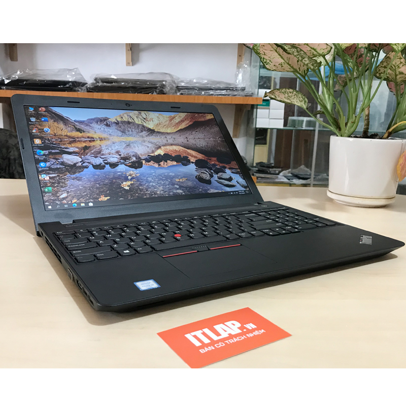 Lenovo ThinkPad E570  FHD IPS