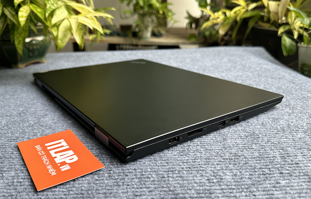  Thinkpad X1 Carbon Gen 4