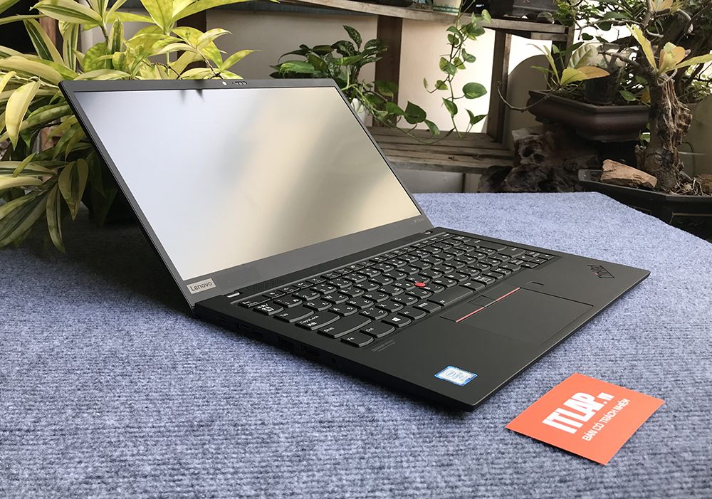 ThinkPad X1 Carbon Gen 7