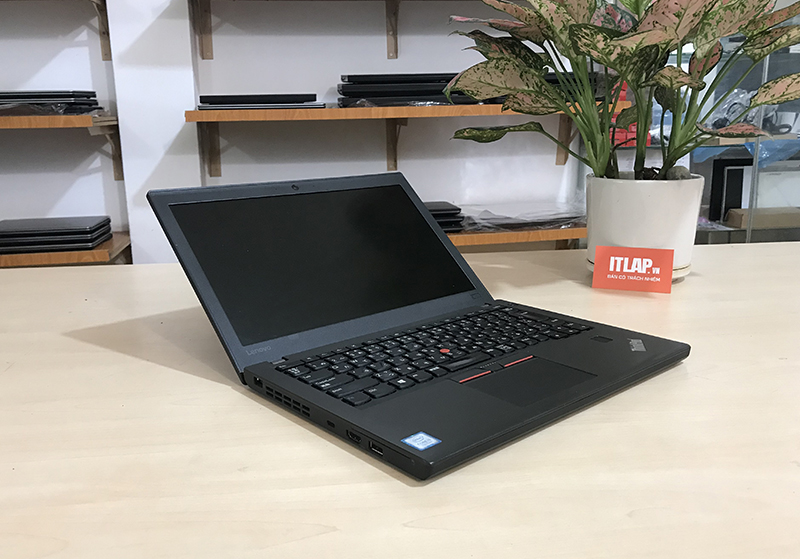Lenovo ThinkPad X270