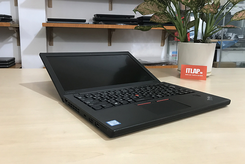 Lenovo ThinkPad X270